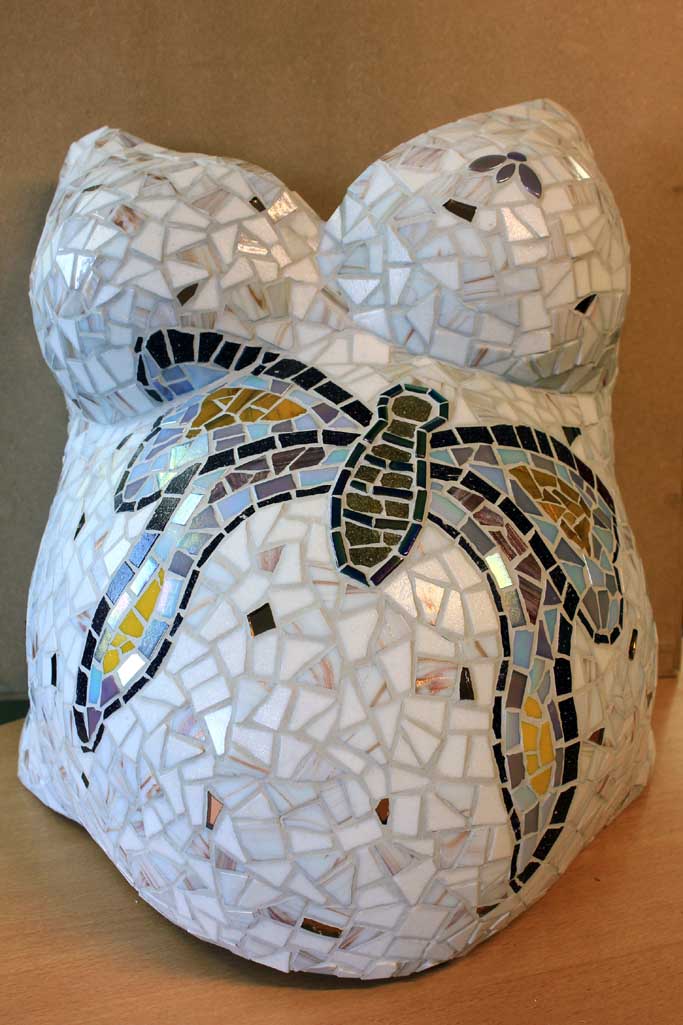 Gipsbuik met mozaiek vlinder