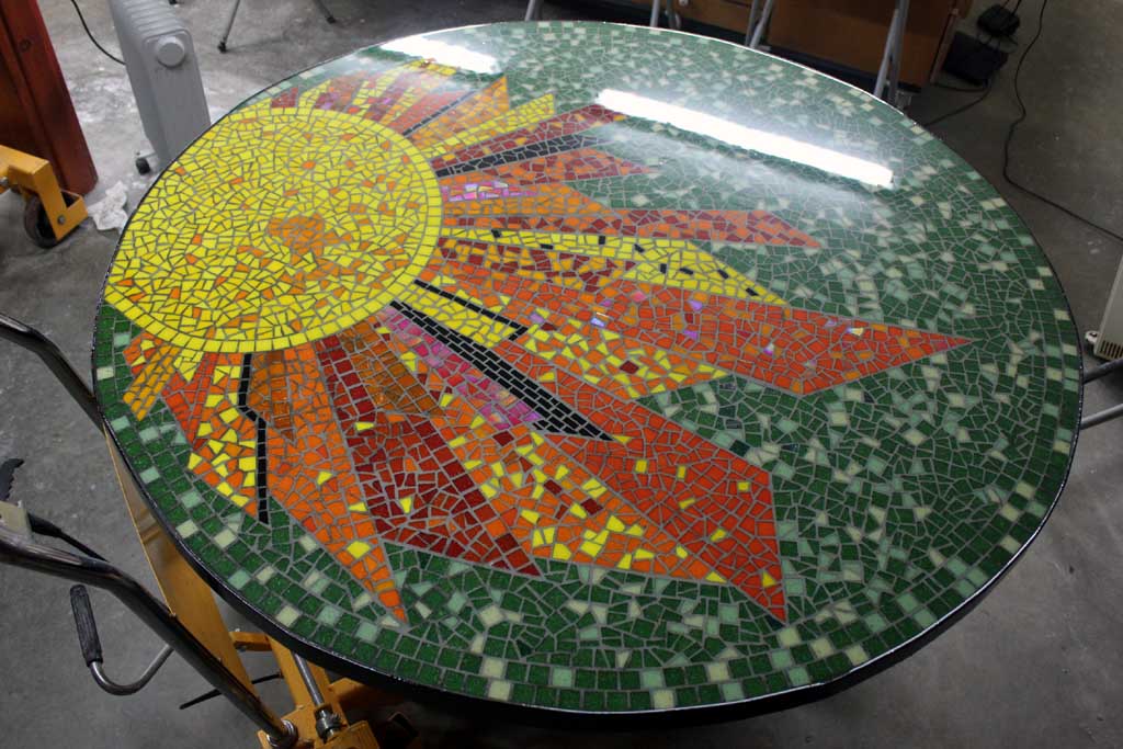 mozaiek tafel voor buiten